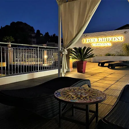 I Due Grifoni Flat Guest house Taormina