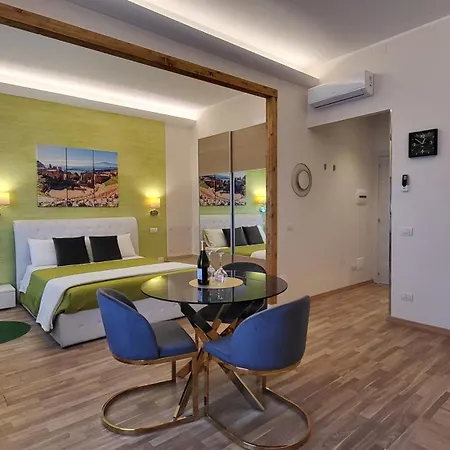 I Due Grifoni Flat *